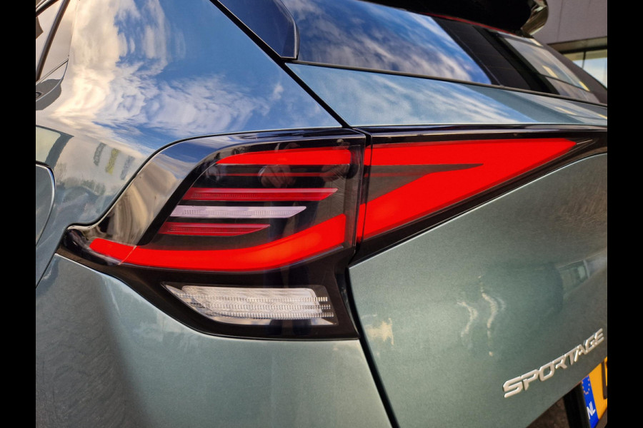 Kia Sportage 1.6 T-GDi Plug-in Hybrid AWD DynamicPlusLine | Pano | Dodehoek | LED | Stoelverwarming | Key-Less |