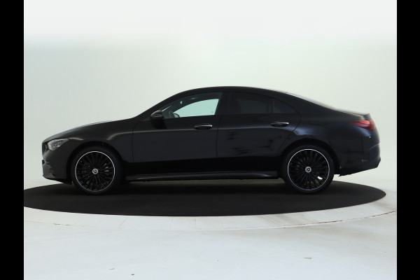 Mercedes-Benz CLA-Klasse 250 e AMG Plug-In Hybride AMG LIne | Night PAkket | 19 Inch AMG Velgen | Dodehoek Assist | Multibeam Koplampen | 11kW Laden. Inclusief 48 maanden MB Certified garantie voor Europa.