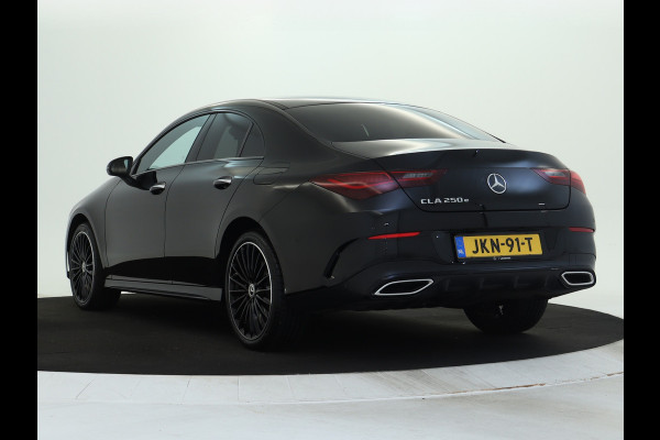 Mercedes-Benz CLA-Klasse 250 e AMG Plug-In Hybride AMG LIne | Night PAkket | 19 Inch AMG Velgen | Dodehoek Assist | Multibeam Koplampen | 11kW Laden. Inclusief 48 maanden MB Certified garantie voor Europa.