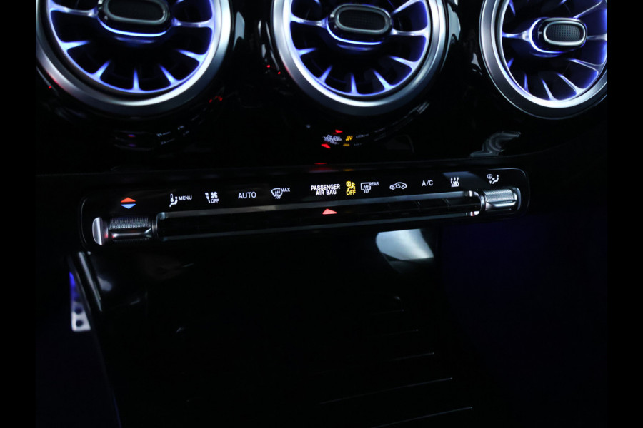 Mercedes-Benz CLA-Klasse 250 e AMG Plug-In Hybride AMG LIne | Night PAkket | 19 Inch AMG Velgen | Dodehoek Assist | Multibeam Koplampen | 11kW Laden. Inclusief 48 maanden MB Certified garantie voor Europa.