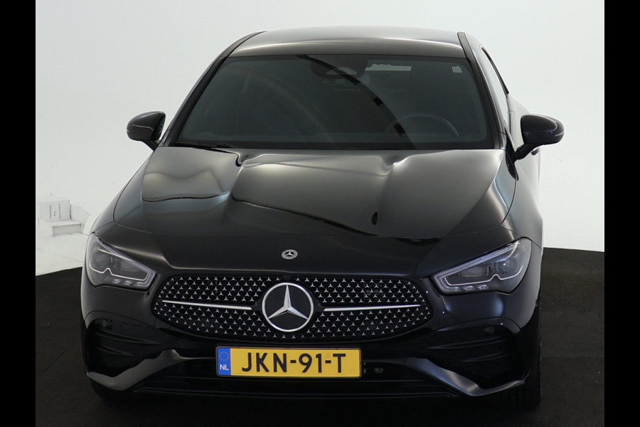 Mercedes-Benz CLA-Klasse 250 e AMG Plug-In Hybride AMG LIne | Night PAkket | 19 Inch AMG Velgen | Dodehoek Assist | Multibeam Koplampen | 11kW Laden. Inclusief 48 maanden MB Certified garantie voor Europa.