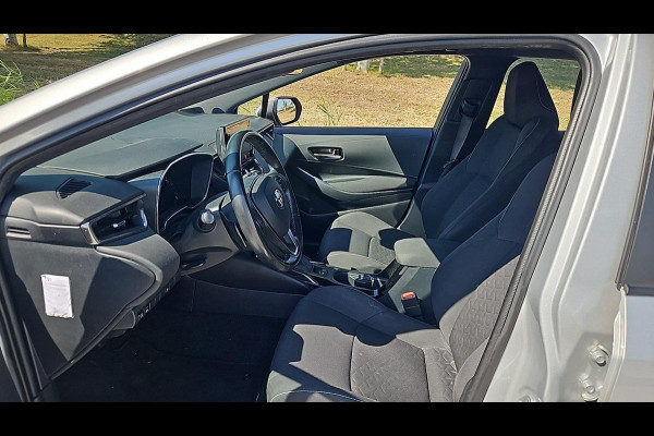 Toyota Corolla Touring Sports 2.0 Hybrid First Edition | Navigatie | Apple Carplay & AndroidAUTO | 1e eigenaar | Camera |