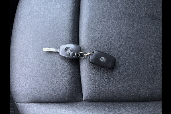 Renault Master T35 2.3 dCi 150 L3 Energy Aut. *AIRCO | CRUISE | CAMERA | COMFORT-SEATS | AIRPRESSURE-SEAT | RADIO-CD/MP3 *