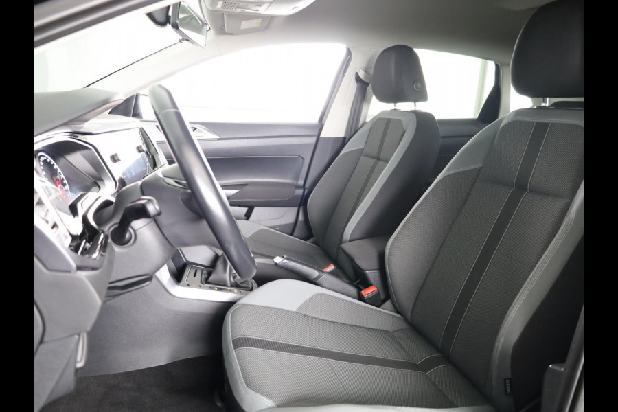 Volkswagen Polo 1.0 TSI Highline 95 pk | Navigatie | Parkeersensoren | Adaptieve cruise control | Apple Carplay/Android Auto |