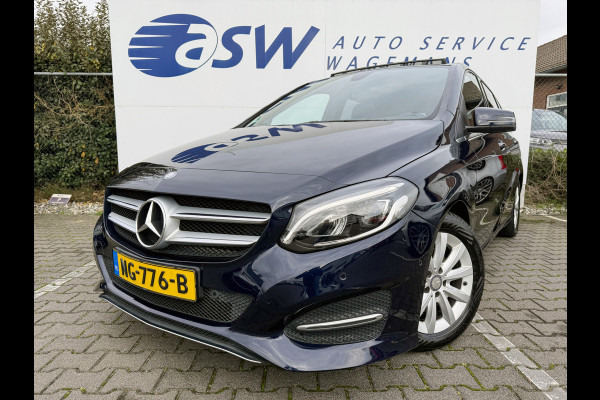Mercedes-Benz B-Klasse 180 Lease Edition Plus | Trekhaak | Pano | Navi | Camera | PDC | LED