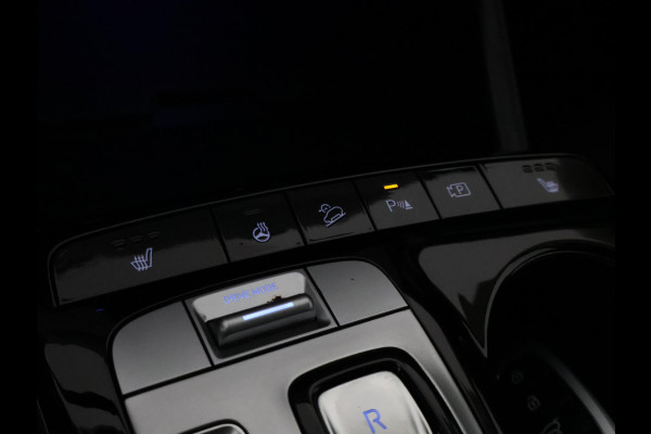 Hyundai Tucson 1.6 T-GDI HEV Comfort Smart | Navigatie | Stuur-& Stoelverwarming | 1e eigenaar | Camera |