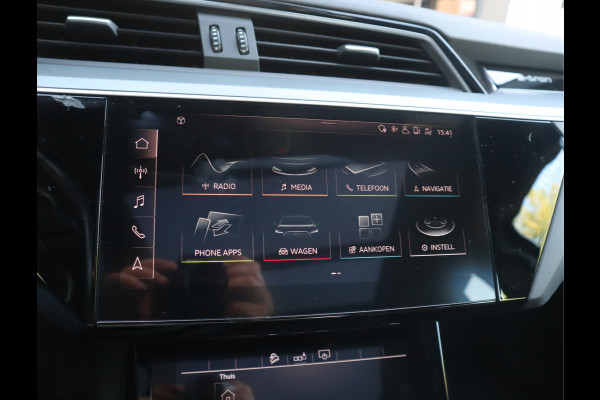 Audi e-tron 50 quattro Business edition Plus 71 kWh / Panoramadak / Sportstoelen / SOH 91%