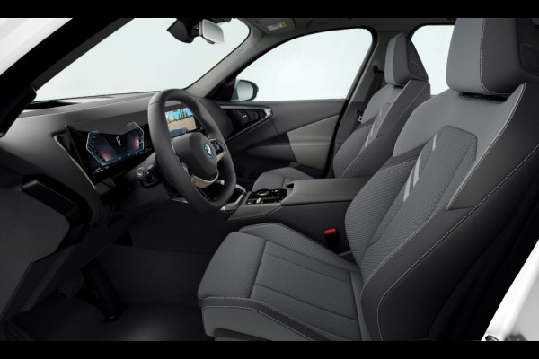 BMW X3 30e xDrive - Trekhaak - Active Cruise - Head-up - 360° Camera