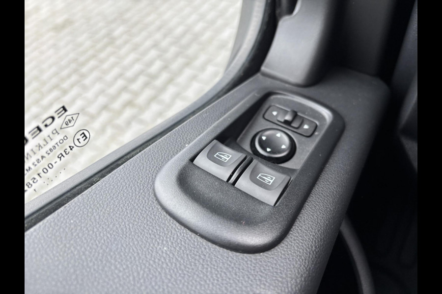 Renault Master 2.3 dCi L2H2*A/C*CRUISE*NAVI*HAAK*CAM*INRICHTING*