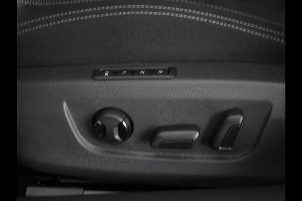 Škoda Superb Combi 1.5 TSI ACT Business Edition Automaat | Navigatie | Stoelverwarming | Camera |