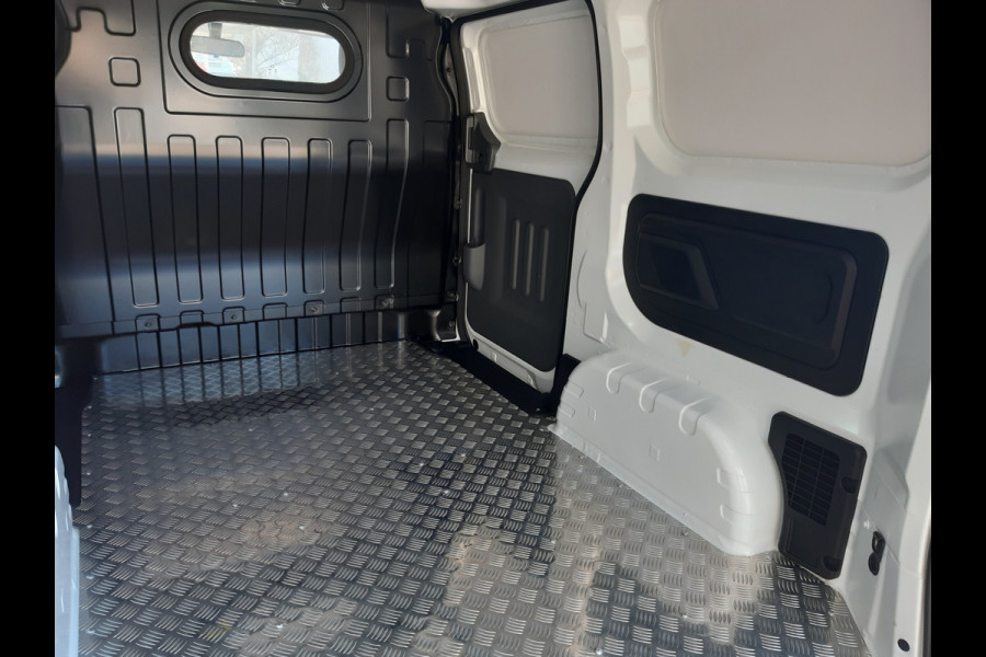 BYD ETP3 45 kWh WLTP 230Km L&R Schuifdeur Leer Airco Achteruitrijcamera