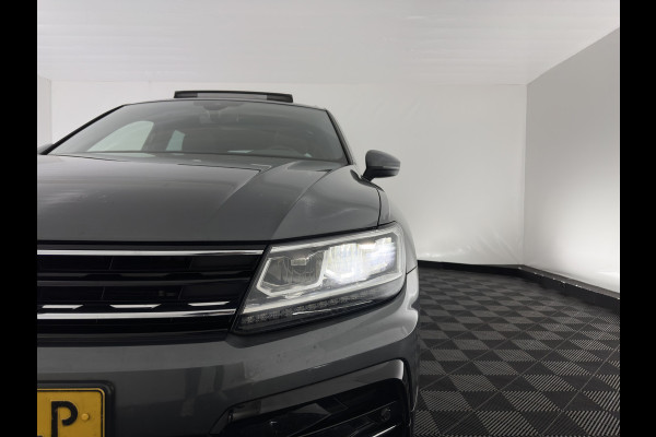 Volkswagen Tiguan 1.5 TSI R-Line Comfortline Business (INCL-BTW) *PANO | FULL-LED | ADAPTIVE-CRUISE | DIGI-COCKPIT | HEATED-COMFORTSEATS | NAV-FULLMAP | DAB+ | TOWBAR | PRIVACY-GLASS | ECC | PDC | 19''ALU*