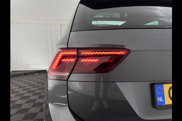 Volkswagen Tiguan 1.5 TSI R-Line Comfortline Business (INCL-BTW) *PANO | FULL-LED | ADAPTIVE-CRUISE | DIGI-COCKPIT | HEATED-COMFORTSEATS | NAV-FULLMAP | DAB+ | TOWBAR | PRIVACY-GLASS | ECC | PDC | 19''ALU*
