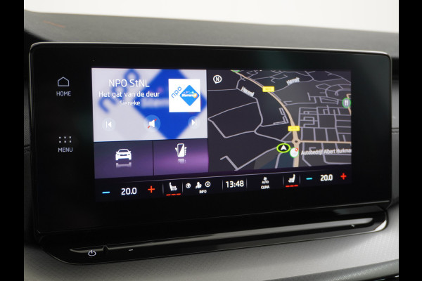 Škoda Octavia Combi T 111PK Navi Trekhaak Apple Carplay Android Virtual Cockpit Elek.Achtreklep Pdc Navi Ecc Cruise Control Business Edition Stoel+Stuurverwarming Lmv Sunset DAB Led  Keyless 1e Eigenaar Origineel Nederlandse Auto 1300kg trekvermogen