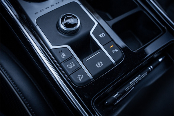 Kia Sorento 1.6 T-GDI Hybrid 2WD Executive Line 7p. ** Panodak ** Ventilatie