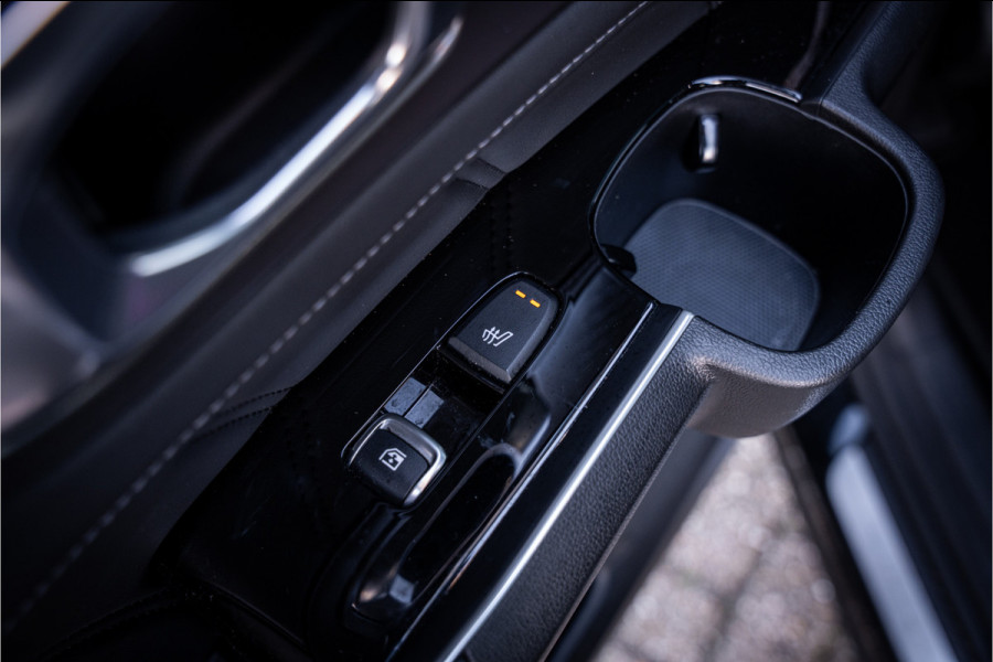 Kia Sorento 1.6 T-GDI Hybrid 2WD Executive Line 7p. ** Panodak ** Ventilatie