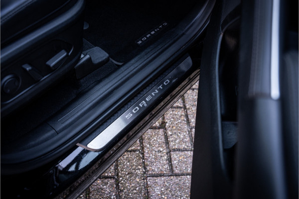 Kia Sorento 1.6 T-GDI Hybrid 2WD Executive Line 7p. ** Panodak ** Ventilatie