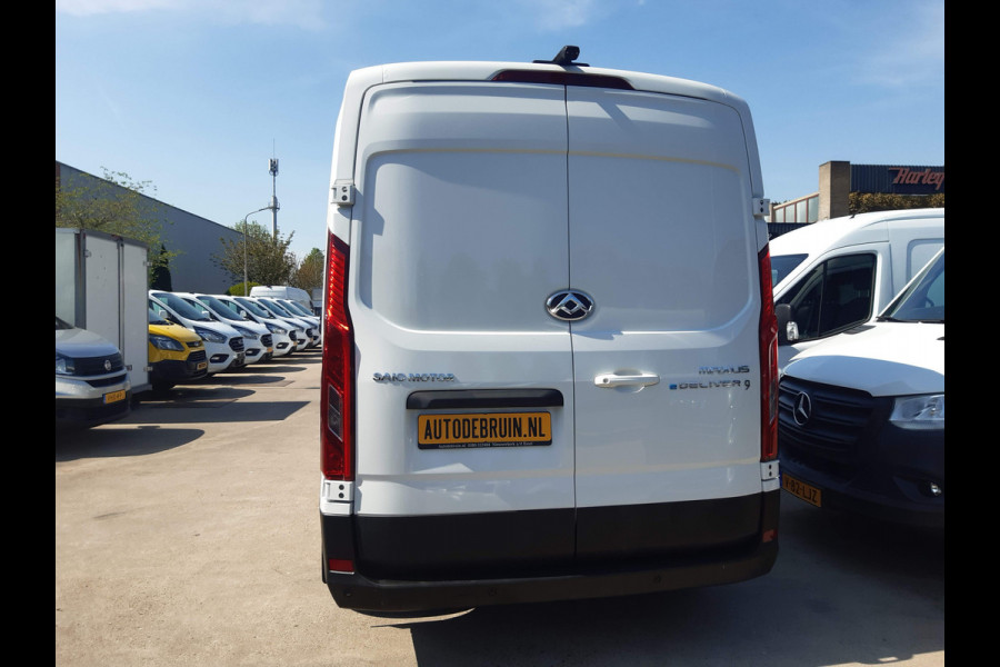 Ford E-Transit / Maxus e-Deliver 9 L2H2 72 kWh Airco Verwarmde stoelen Achteruitrijcamera