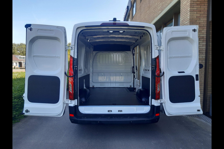 Ford E-Transit / Maxus e-Deliver 9 L2H2 72 kWh Airco Verwarmde stoelen Achteruitrijcamera