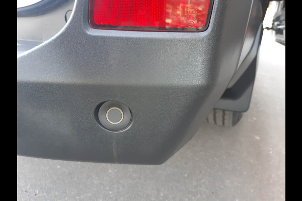 Ford E-Transit / Maxus e-Deliver 9 L2H2 72 kWh Airco Verwarmde stoelen Achteruitrijcamera