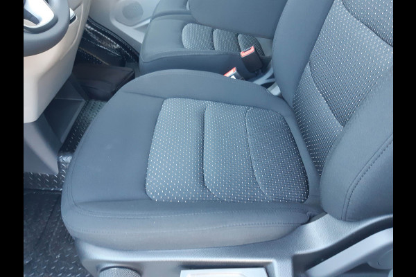 Ford E-Transit /Maxus e-Deliver 9 L2H2 72 kWh Airco Verwarmde stoelen