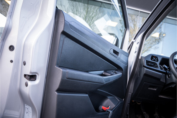 Volkswagen Caddy Cargo 2.0 TDI Economy Business ** Trekhaak ** Economy Business Plus Cruise control ** Climatic ** Vloer & Wand bekleding