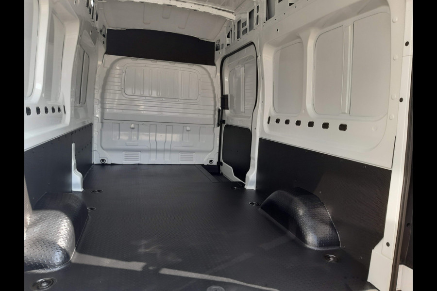 Maxus eDeliver 9 L3H3 72 kWh Airco  Achteruitrijcamera PDC