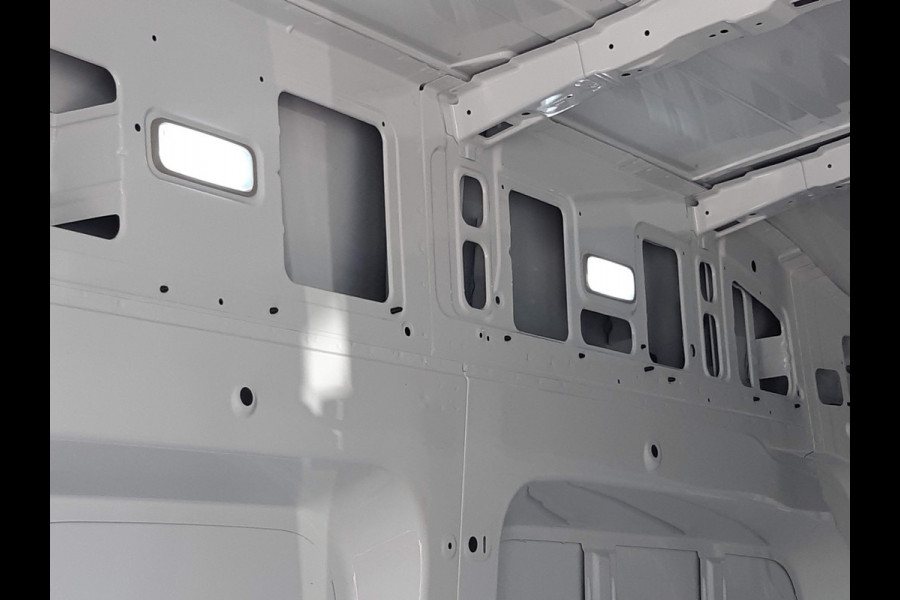 Maxus eDeliver 9 L3H3 72 kWh Airco  Achteruitrijcamera PDC