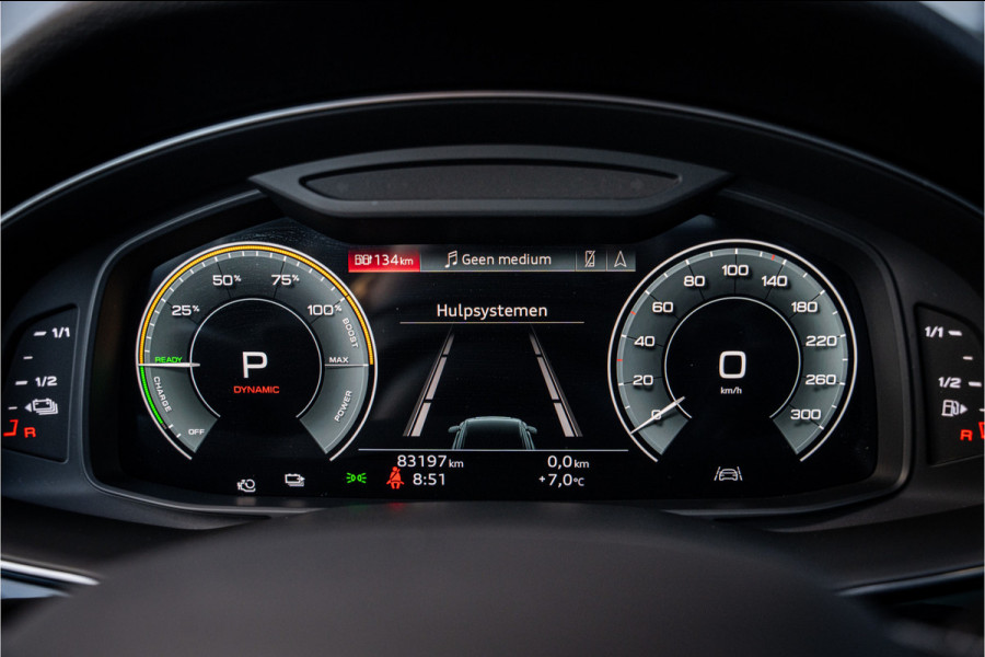 Audi Q8 55 TFSI e quattro Pro Line - Panorama | RS Seats | Luchtvering | B&O | Stoelkoeling & Massage