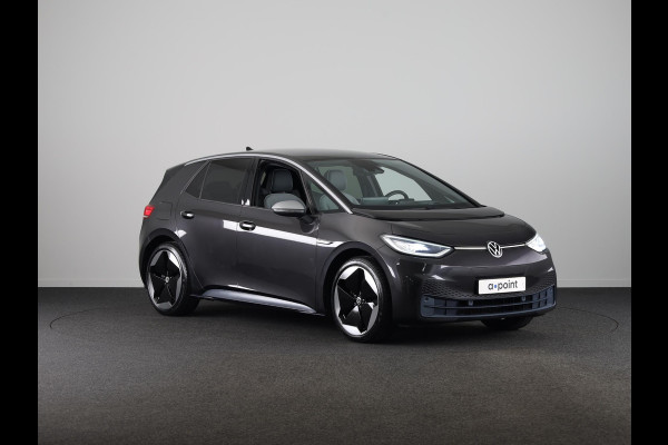 Volkswagen ID.3 First Max 58 kWh 204 pk | Navigatie | Panoramadak | Parkeersensoren | Achteruitrijcamera | Matrix LED koplampen | Stoelverwarming |