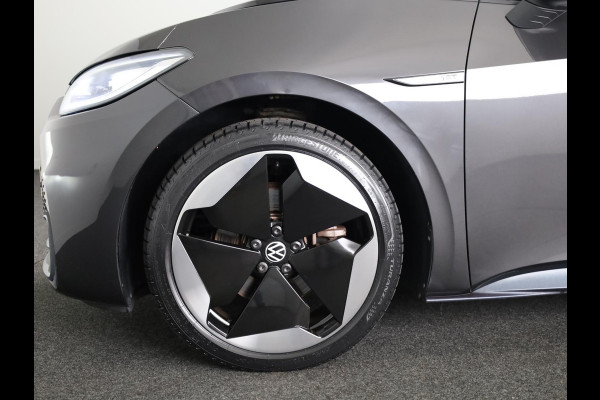 Volkswagen ID.3 First Max 58 kWh 204 pk | Navigatie | Panoramadak | Parkeersensoren | Achteruitrijcamera | Matrix LED koplampen | Stoelverwarming |