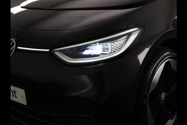 Volkswagen ID.3 First Max 58 kWh 204 pk | Navigatie | Panoramadak | Parkeersensoren | Achteruitrijcamera | Matrix LED koplampen | Stoelverwarming |