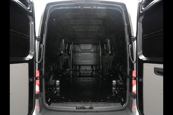 Volkswagen Crafter 2.0 TDI 103kW 140PK GVW 3.5T L3H3 WB 3640mm Trendline