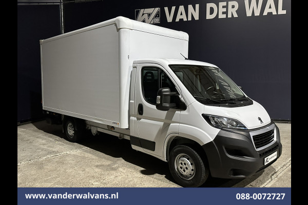 Peugeot Boxer 2.2 BlueHDi 141pk Bakwagen Laadklep Euro6 Airco | Cruisecontrol | 985kg laadvermogen Bijrijdersbank