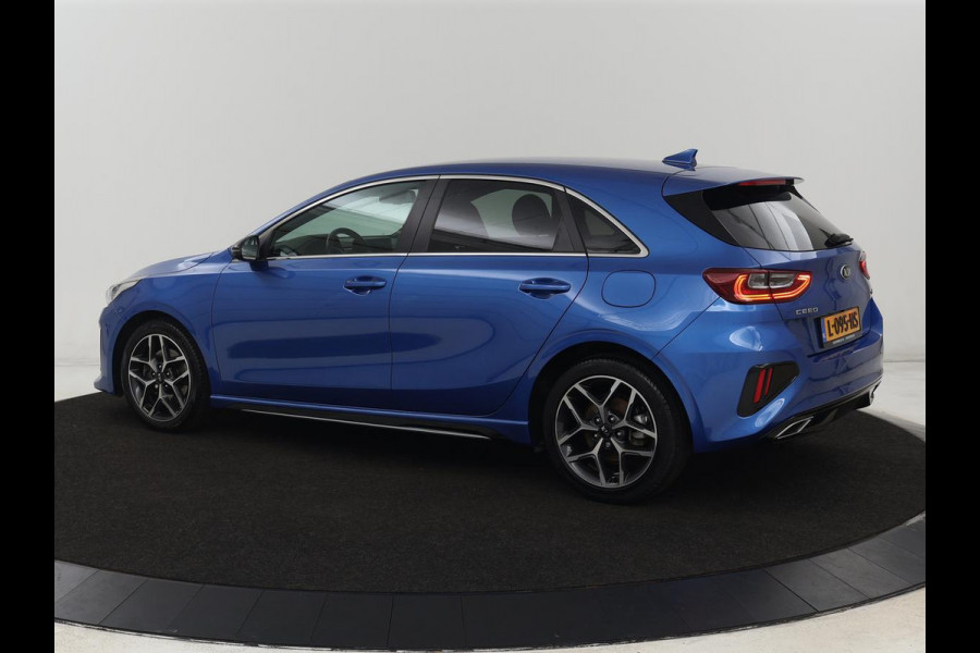 Kia Ceed 1.5 T-GDi MHEV GT-Line | 160pk | Camera | Carplay | Navigatie | Sportstuur | DAB | Parkeerhulp | Getint glas | Cruise control