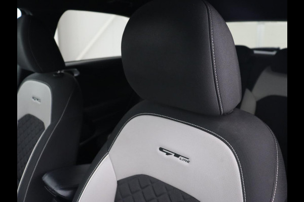 Kia Ceed 1.5 T-GDi MHEV GT-Line | 160pk | Camera | Carplay | Navigatie | Sportstuur | DAB | Parkeerhulp | Getint glas | Cruise control