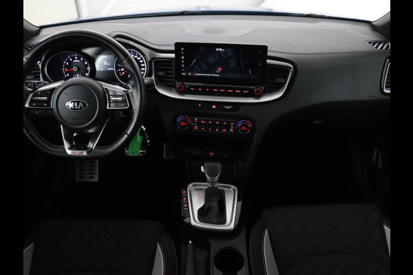 Kia Ceed 1.5 T-GDi MHEV GT-Line | 160pk | Camera | Carplay | Navigatie | Sportstuur | DAB | Parkeerhulp | Getint glas | Cruise control