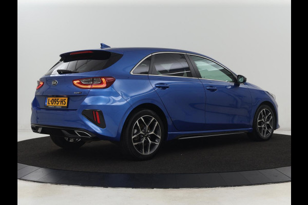 Kia Ceed 1.5 T-GDi MHEV GT-Line | 160pk | Camera | Carplay | Navigatie | Sportstuur | DAB | Parkeerhulp | Getint glas | Cruise control