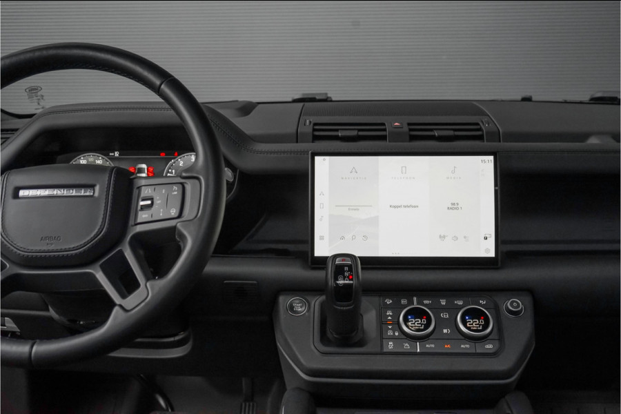 Land Rover Defender 110 2.0 P400e X-Dynamic HSE Urban Widebody 24" Vossen