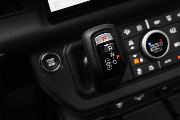 Land Rover Defender 110 2.0 P400e X-Dynamic HSE Urban Widebody 24" Vossen