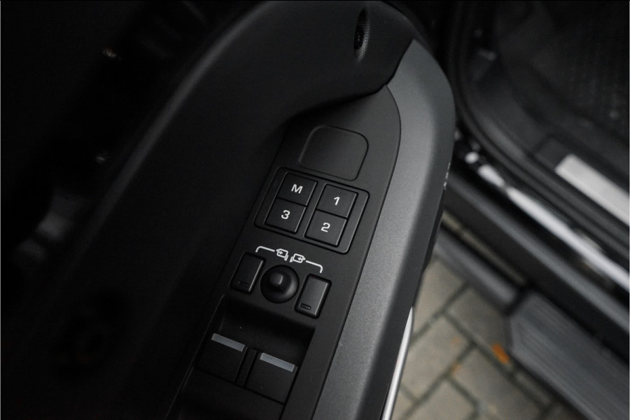 Land Rover Defender 110 2.0 P400e X-Dynamic HSE Urban Widebody 24" Vossen