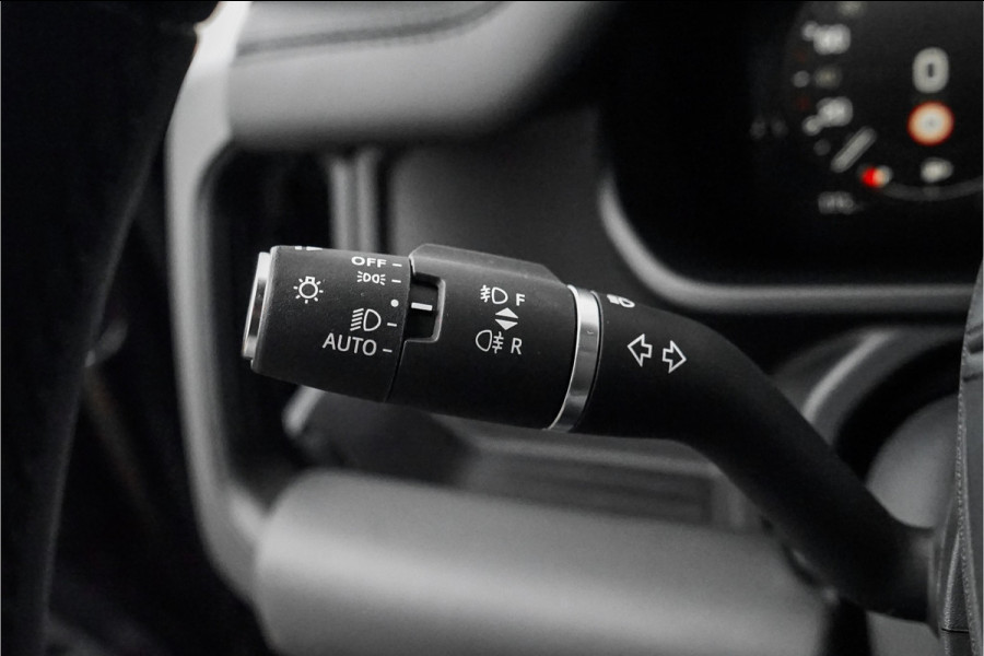 Land Rover Defender 110 2.0 P400e X-Dynamic HSE Urban Widebody 24" Vossen