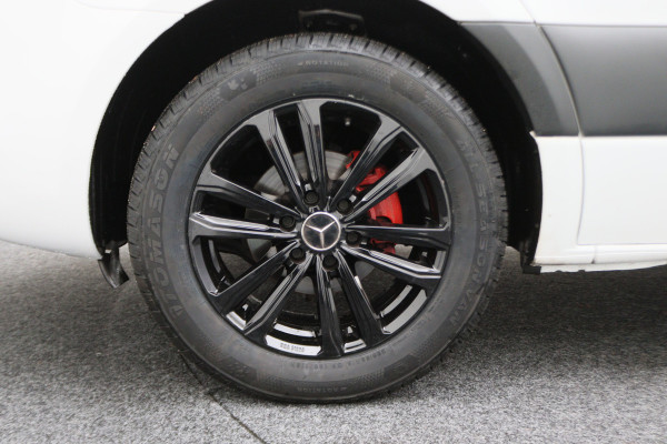 Mercedes-Benz Sprinter 317 CDI Aut. L2H1 Leer, 3-Zits, Camera, Standkachel, Apple Carplay, Cruise, DAB