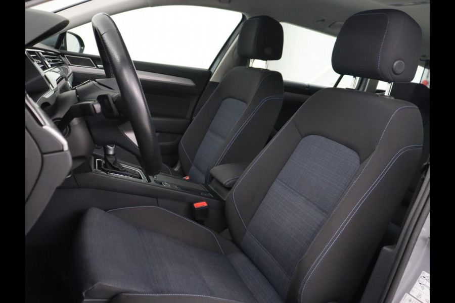 Volkswagen Passat 1.4 TSI PHEV GTE | Trekhaak | Stoelverwarming | Massage | Virtual Cockpit | Matrix LED | Camera | Adaptive cruise | Carplay | Navigatie | Parkeerhulp | Plug In