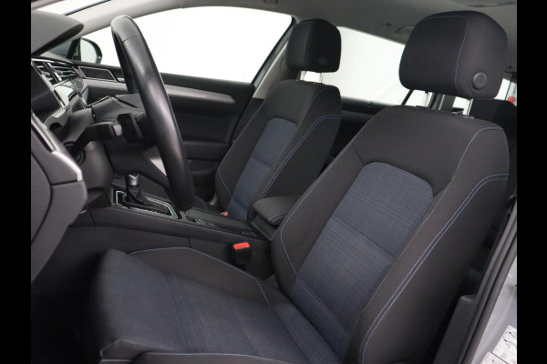 Volkswagen Passat 1.4 TSI PHEV GTE | Trekhaak | Stoelverwarming | Massage | Virtual Cockpit | Matrix LED | Camera | Adaptive cruise | Carplay | Navigatie | Parkeerhulp | Plug In