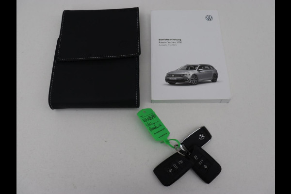 Volkswagen Passat 1.4 TSI PHEV GTE | Trekhaak | Stoelverwarming | Massage | Virtual Cockpit | Matrix LED | Camera | Adaptive cruise | Carplay | Navigatie | Parkeerhulp | Plug In
