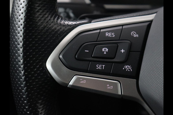 Volkswagen Passat 1.4 TSI PHEV GTE | Trekhaak | Stoelverwarming | Massage | Virtual Cockpit | Matrix LED | Camera | Adaptive cruise | Carplay | Navigatie | Parkeerhulp | Plug In