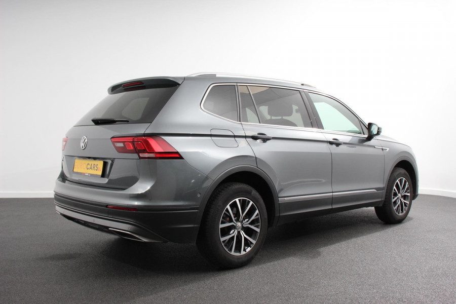 Volkswagen Tiguan Allspace 1.5 TSI DSG Comfortline 7p. | Climate Control | Camera | Parkeer sensoren | Trekhaak | Electrisch bedienbare achterklep | Stoelverwarming