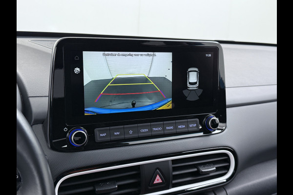 Hyundai Kona 1.6 HEV AUT-6 141pk Adaptive-Cr Trekhaak HUD Camera Android Apple Carplay Navi Bordherkenning PDC Fashion Keyless Head-Up-Display Auto-Pilot (Lane-Assist+ACC) ESP Mild Hybride Priv.Glass Botsing waarsch syst Dodehoek-assistent