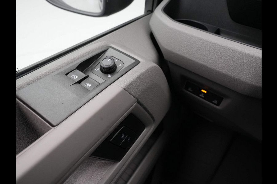 Volkswagen Crafter 2.0 TDI 103kW 140PK GVW 3.5T L3H3 Exclusive AUT